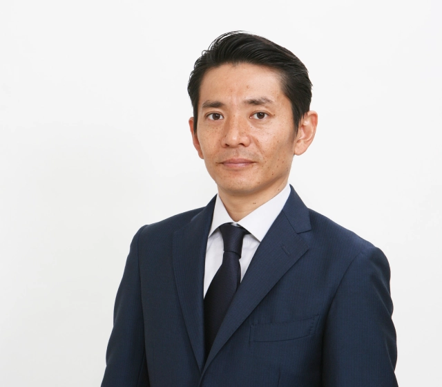 歯科医師・院長 佐藤桂一